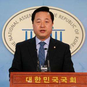 여야 함께 정상회담 성공과 비핵화 결의안 채택하자 제안 - 김두관 국회의원